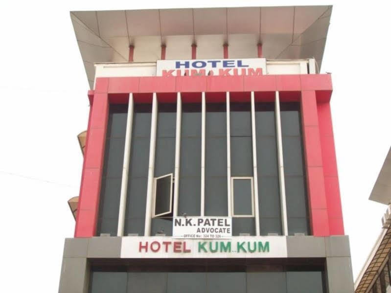 Hotel Kum Kum Adalaj Exteriér fotografie